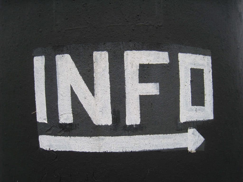 Napis „info”