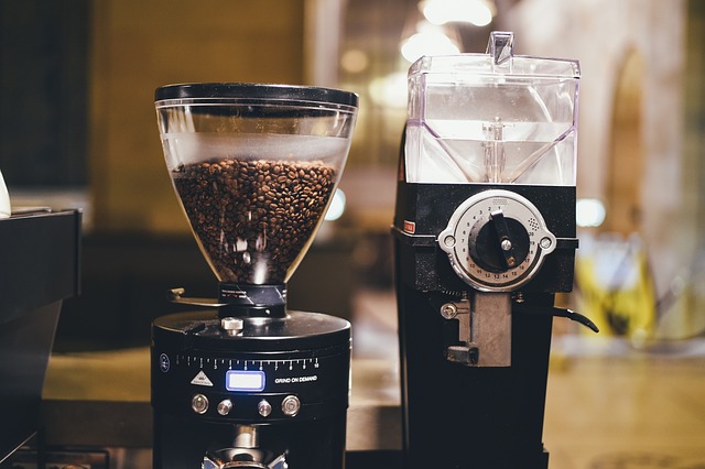 Poradnik – jak wybrać idealny ekspres do kawy dla siebie?